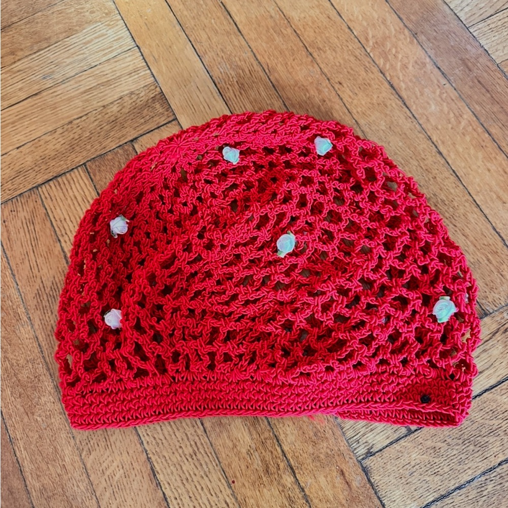 Free people vintage crochet beret hat red floral rose appliqué